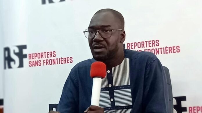 Sadibou-Marong-responsable-du-bureau-Afrique-de-RSF-le-3-avril-a-Dakar.jpg