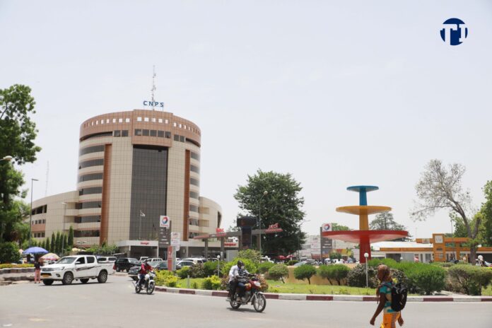 Rond-point-CNPS-Ndjamena-scaled.jpg