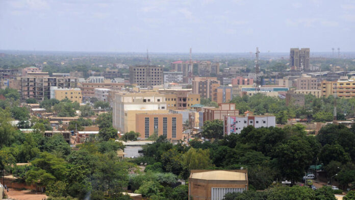 000_Par7940006_0-1.jpg