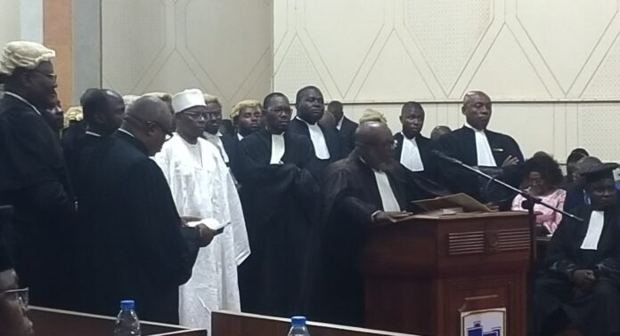Les-conseils-de-Kamto-au-Conseil-constitutionnel-e1754315873916.jpg