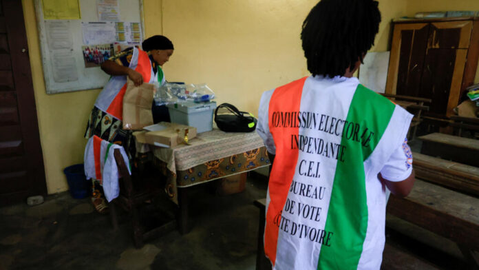 2025-10-25T072835Z-853447931-RC2UIHAJQFCT-RTRMADP-3-IVORYCOAST-ELECTION.jpg