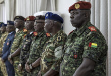 GUINEE: ardiiɓe leydi ndii noddii e deeƴere e battane ɗii nananti wi’uɗi wonnde konu ngoo weltoraaki e artugol Umaro Sissoko Embalo, hooreejo kiɗɗo leydi ndii