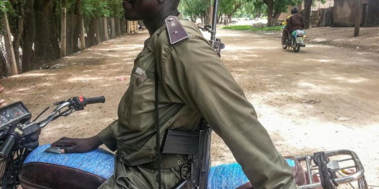 CAMEROUN: yimɓe 13 waraama e hawannde waɗunde  ka suɓɓiire rewo leydi ndii