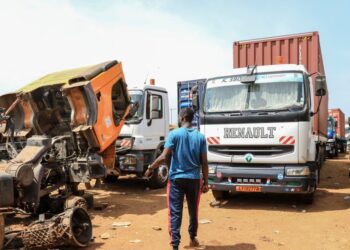 Les routiers camerounais lèvent relativement à eux investissement abords la Centrafrique