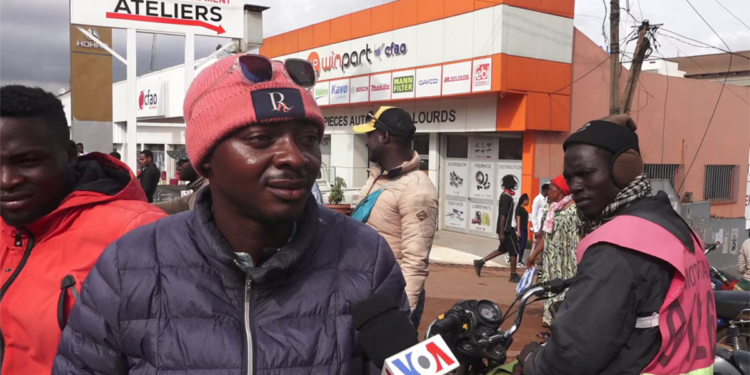 Les prétendants au cabriolet présidentiel aguichent les jeunes électeurs camerounais