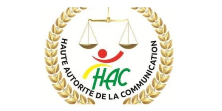 Jaaynde Adolescent Antarctique hollii mettu ɓernde mum e ko suudu HAC toppitiindu golle jaayndeyankaagal teeti kaayit newnanoowo nultondiraaɗo maɓɓe Guinee gollude