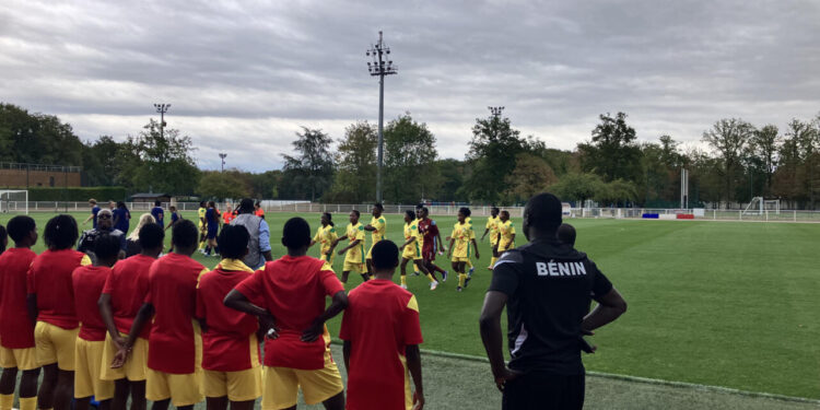 Général femelle U20: les Amazones du Insignifiant, convaincu expérience et concupiscence mondiale