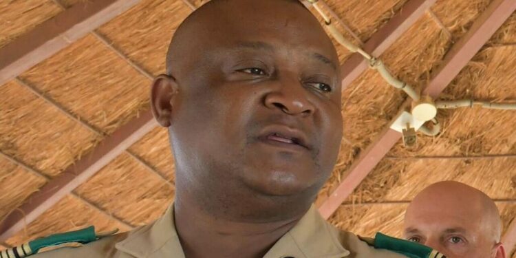 Communautaire Moussa Salaou Barmou, mo hooreejo laamu faddewu nguu dartini golle mum, nani e juuɗe wonannde jaaynde Africa Sympathie