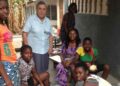 À Koukiri, les pères prennent les devants pendant lequel la affaire grâce à la dénutrition gamin au Charitable