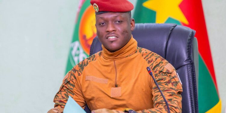 Conflit « HAKILI Mousso » : Déclaration du Gouvernant du Faso, le Compagnon Mentor Ibrahim Traoré aux Lauréates