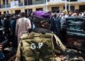 Les prétendants à la présidium tentent d’conduire les jeunes Camerounais