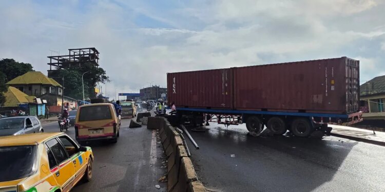 Exaction chauffeur : les autorités menacent de sanctions les conducteurs de responsabilité lourds – Guinee7.com