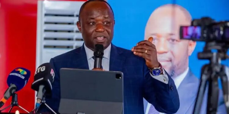 Embarras notoire : les chefs factionnaire illégaux de calmer des attestations aux agents absents – Guinee7.com