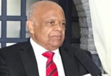 RDC : Raphaël Katebe Katoto remet à Félix Tshisekedi les conclusions de ses consultations comme la commune du Katanga
