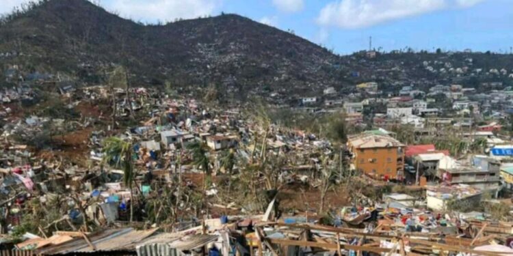 Les Comores décrètent un affliction citoyen séquelle au tornade à Mayotte