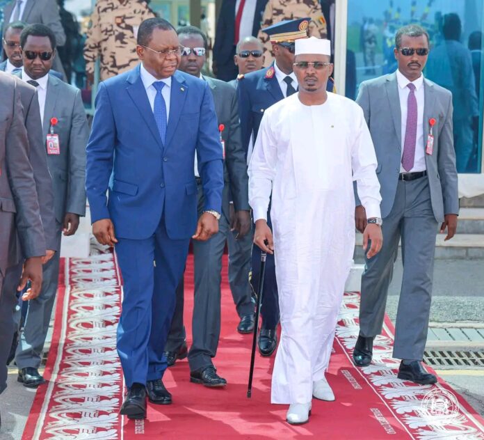Tchad : Mahamat Idriss Deby Itno quitte N’Djaména pour une visite de travail à Paris