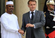 E Paris, Emmanuel Macron e Mahamat Idriss Déby tabbitinii kesɗitinal gollondiral mum en ngal konu E Paris, Emmanuel Macron e Mahamat Idriss Déby tabbitinii kesɗitinal gollondiral mum en ngal konu
