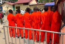 Guinée : les 217 détenus graciés soumis à un stage obligatoire de 45 jours d’encadrement civique